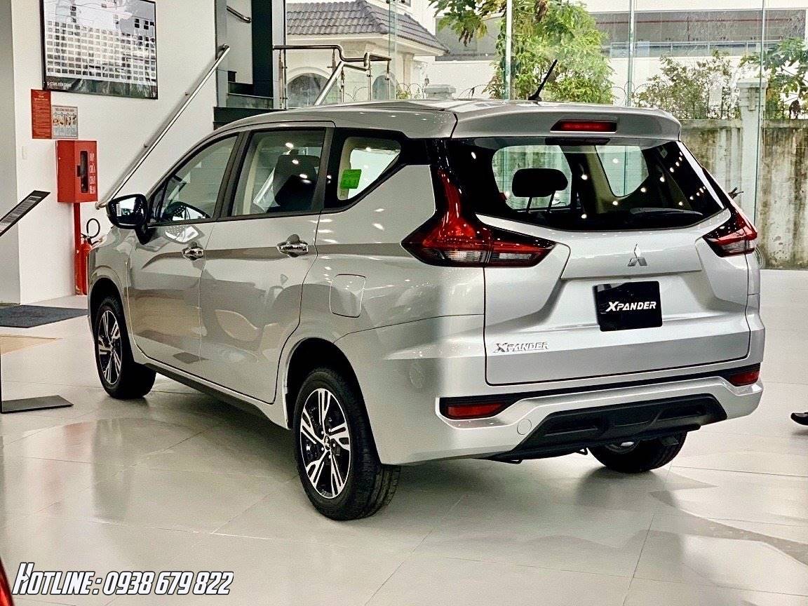 Mitsubishi Xpander MT số sàn 2024